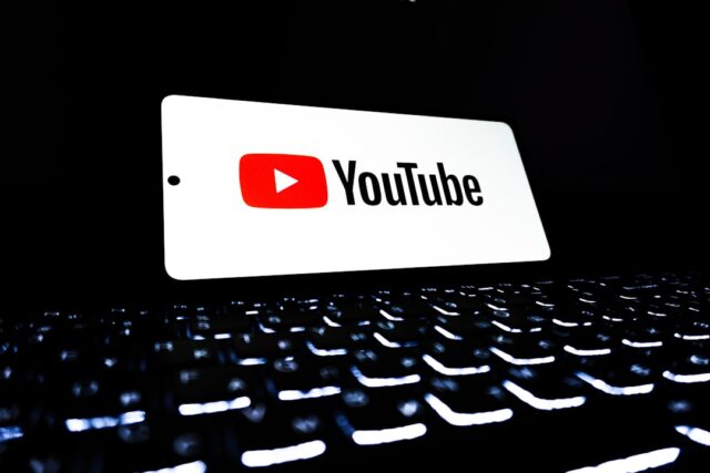 Photo YouTube advertising formats